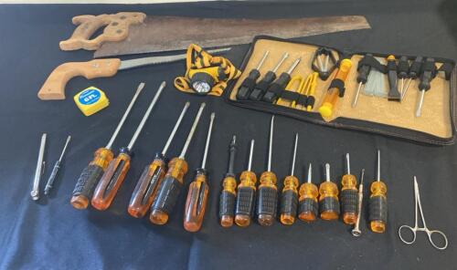 Assorted Hand Tool & Screwdriver Set, 26 Pieces, Saws, Case, Headlamp, Pry Tools, Tape Measure ( R2 )