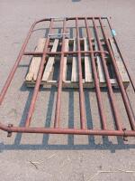 Steel Livestock Gate Panel 8 ft x 4.2 ft, 7-Bar, Hinge Brackets, Serial 1954966 - 4