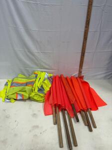 Lot of 3 Safety Vests ANSI/ISEA Class 2 & 8 Orange Traffic Signal Flags 18"x18" with Wooden Handles Sp-16