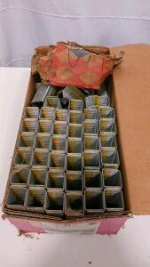 Senco M004080 16 Gauge 1" Leg 7/8" Crown Galvanized Staples, Fits Senco & Duo-Fast (R-11)