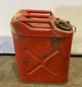 Red 5 Gallon US Military Steel Jerry Can, Classic &ldquo;X&rdquo; & &ldquo;US&rdquo; Stamping, Three-Handle Design ( R7 )