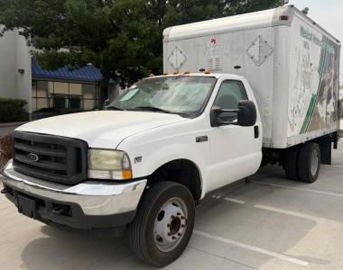 2003 FORD F-550 - RWD!