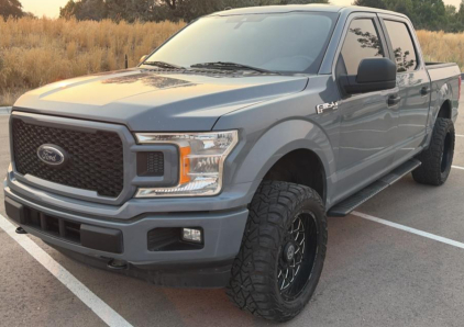 2019 FORD F-150 - 4x4!