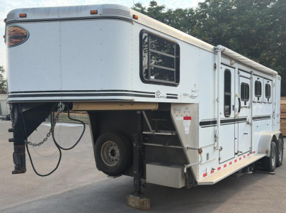 2004 SUNDOWNER SUNLITE 727 HORSETRAILER