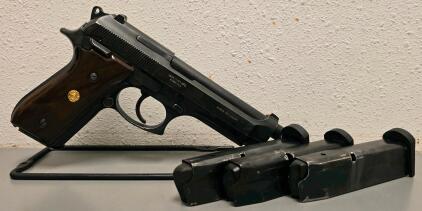 Taurus PT 92 AF 9mm Pistol, 5" Barrel, Blued Finish, Wood Grips, 3 Extra Magazines