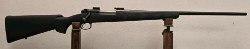 Winchester Model 70 .30-06 SPRG Bolt Action Rifle, Synthetic Stock, 24&rdquo; Barrel, 2003, G2597231