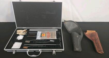 Smith & Wesson Leather Holster B03 85 WLH, Western Tooled, LEO Basketweave & Hoppe&rsquo;s Cleaning Kit