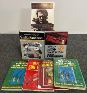 Collection of Vintage & Reference Smith & Wesson & Firearm Books ( FL 10)