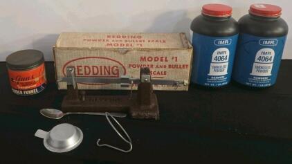 Vintage Redding Model #1 Reloading Scale with IMR 4064 Powder and Accessories