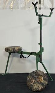 Monte Harper Enterprises Portable Shooting Bench/Rest with Adjustable Tripod Design