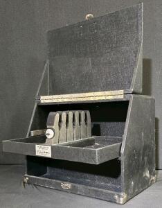 Pachmayr Gun Works Adjustable Lok-Grip Tray Super Deluxe Pistol Case, Key, Approx. 16"x9.5"x8"