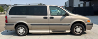 2004 CHEVROLET VENTURE - WHEEL CHAIR LIFT! - 3
