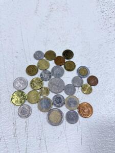 Mixed Lot of 29 World Coins&mdash;Germany, Mexico, Switzerland, Italy, Eurozone, 1950&ndash;2000 Era And More
