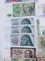 Large World Banknote Collection &ndash; Hong Kong, UAE, Brazil, Colombia, Portugal, 1930s&ndash;1980s, 20+ Notes - 14