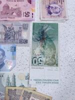 Large World Banknote Collection &ndash; Hong Kong, UAE, Brazil, Colombia, Portugal, 1930s&ndash;1980s, 20+ Notes - 25