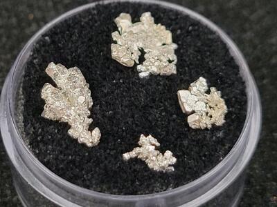 1.34g .999 Fine Silver Crystal Specimens