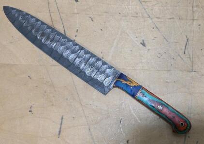 Custom Damascus Chef&rsquo;s Knife, 8. 5" Blade, Multicolored Resin Handle, Full Tang, Hammered Finish