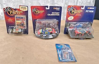 (3) Winners Circle Jeff Gordon Die-Cast Car Collectable Sets