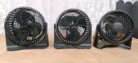 (3) 3-Speed Table Top Fans
