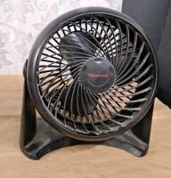 (3) 3-Speed Table Top Fans - 4