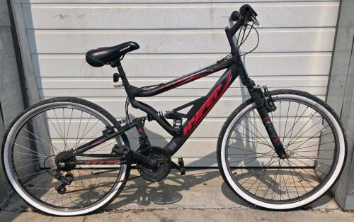 Hyper Shocker 26" Full Suspension Mountain Bike, Steel Frame, 18-Speed, V-Brakes, Black/Red