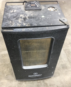 MasterBuilt Smoker
