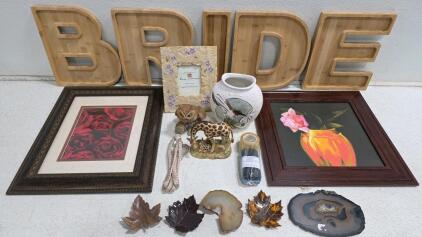 Mixed Home Decor Lot: Framed Art, Animal Figurines, Ceramic Vase, Agate Slices, Trays &ldquo;BIRDE&rdquo;
