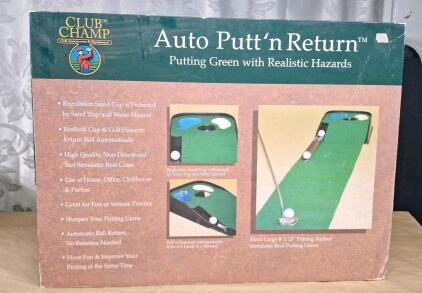 (1) Vintage Club Champ Auto Putt N Return Putting Green W/ Hazards