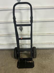 Harper BKTAK19 600 lb Capacity Steel Hand Truck with 10" Pneumatic Tires