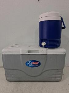 Coleman Xtreme 70 qt Cooler & Igloo 2 Gal Beverage Dispenser, Gray/Blue, Portable Set