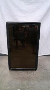 Sunbeam BC-130A Glass Door Beverage Cooler, 4.6 cu ft, 120V, 5 Shelves, Black