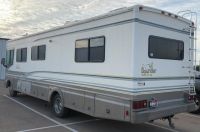 2000 FLEETWOOD BOUNDER - 38K MILES! - 3