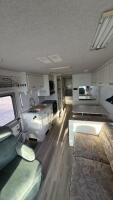2000 FLEETWOOD BOUNDER - 38K MILES! - 32