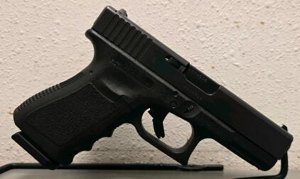 Glock 23 Semi-Automatic Pistol, .40 S&W, 4.02" Barrel, Serial Number: AFZH658