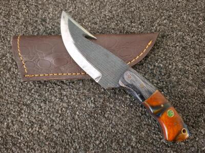 Custom Gut Hook Skinning Knife with Resin/Wood Handle & Leather Sheath