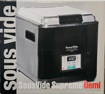 SousVide Supreme Demi Water Oven, 9L Capacity, Digital Display, 550W, Stainless Steel (tested, works)