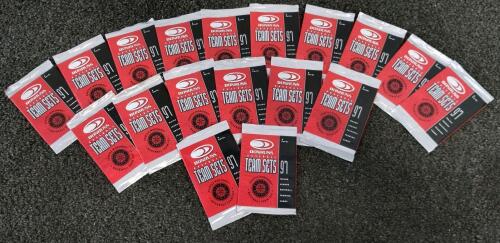 1997 Donruss Baseball Team Set Seattle Mariners Sealed Packs, 5 Cards Each, Pennant Edition