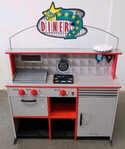 Melissa & Doug Star Diner Restaurant Play Kitchen & Booth Set, Red/Gray