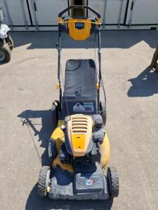 Cub Cadet Signature Cut 21" Self-Propelled Gas Lawn Mower, Front Wheel Drive, MySpeed( unable to test. No gas