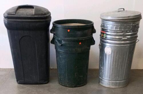 (7)Assorted 32-Gallon Trash Cans: Steel, Plastic, and Fiber Barrels with Lids