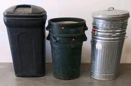 (7)Assorted 32-Gallon Trash Cans: Steel, Plastic, and Fiber Barrels with Lids