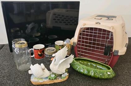Samsung 26" LED HDTV UN26EH4000F, Model 2012, 1366x768, HDMI, Stand, Serial Z4MN3CPC711353T (Tested, Works), Pet Carrier, Decorative Swans, Canning Jars, And More (A)