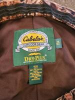 Cabela's & Mossy Oak Camouflage Hunting Clothing Lot, Pants, Jackets, Vests, Bag, Size 32 M/L (Shelf G) - 11
