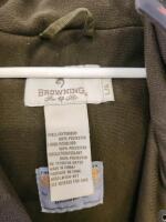 Cabela's & Mossy Oak Camouflage Hunting Clothing Lot, Pants, Jackets, Vests, Bag, Size 32 M/L (Shelf G) - 13