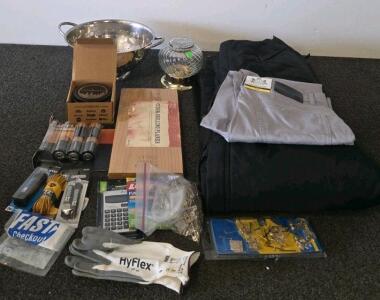 Berne 2XL Outdoor overalls , Pants, Batteries, City Bonfire, Tools, Kitchenware