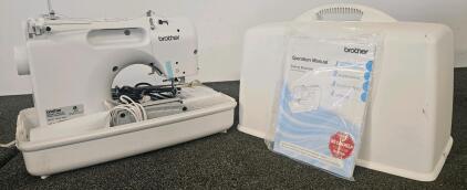 Brother XR3140 Computerized Sewing Machine, 140 Stitches, LCD, Hard Case, Serial U64215-E5G184869 (Tested, works)