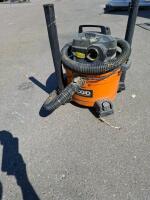 RIDGID 6-Gallon Wet/Dry Shop Vacuum & Albott Kids Ride-On Digger, Manual Controls, 4-Wheel Design - 5