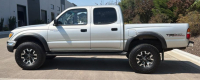 2002 TOYOTA TACOMA - 4X4! - 4