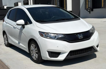 2015 HONDA FIT - 5 SPEED MANUAL!
