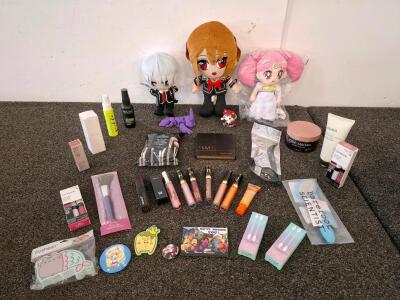 Mixed Lot of Cosmetics, Makeup Accessories & Collectible Figurines &mdash; Brands: Josie Maran, Urban Decay, etc., anima plush dolls